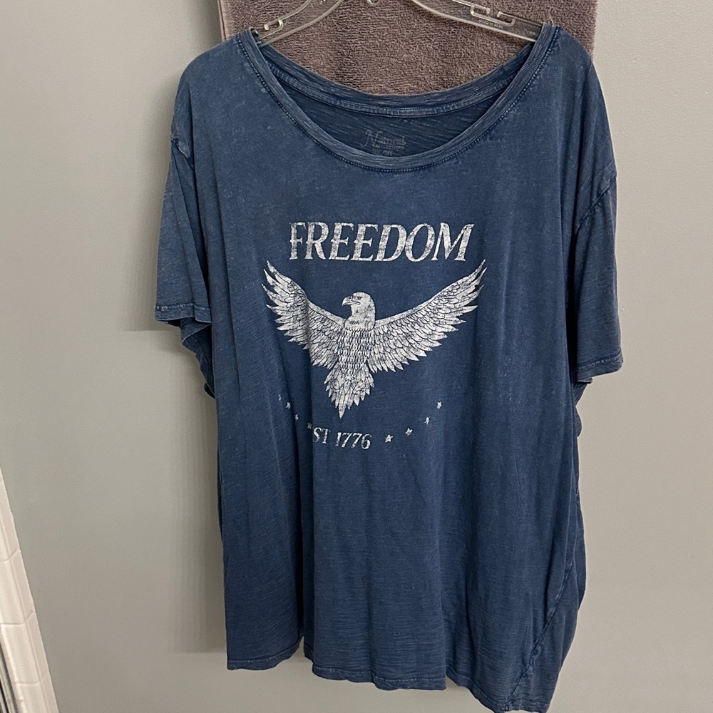 Natural Reflections Blue Freedom Tee